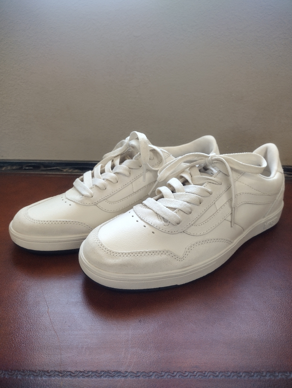 Vans Men's Cruze Too CC White Suede Toe Heel Skate Comfort Sneakers